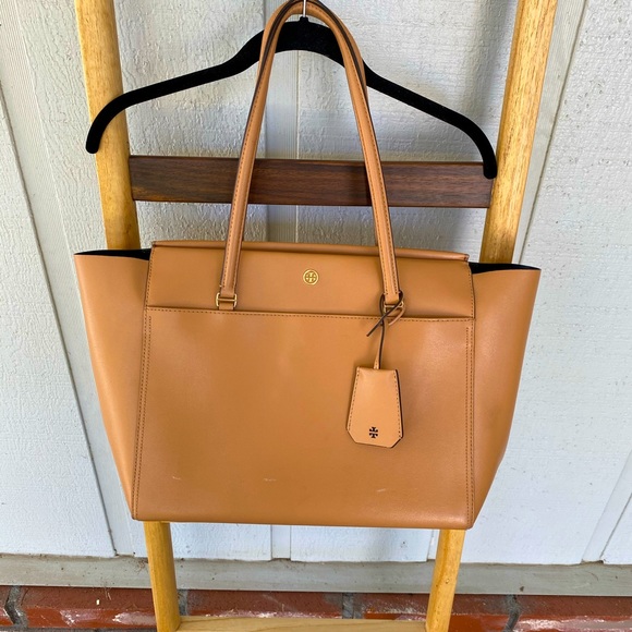 Tory Burch Handbags - TORY BURCH TAN TOTE